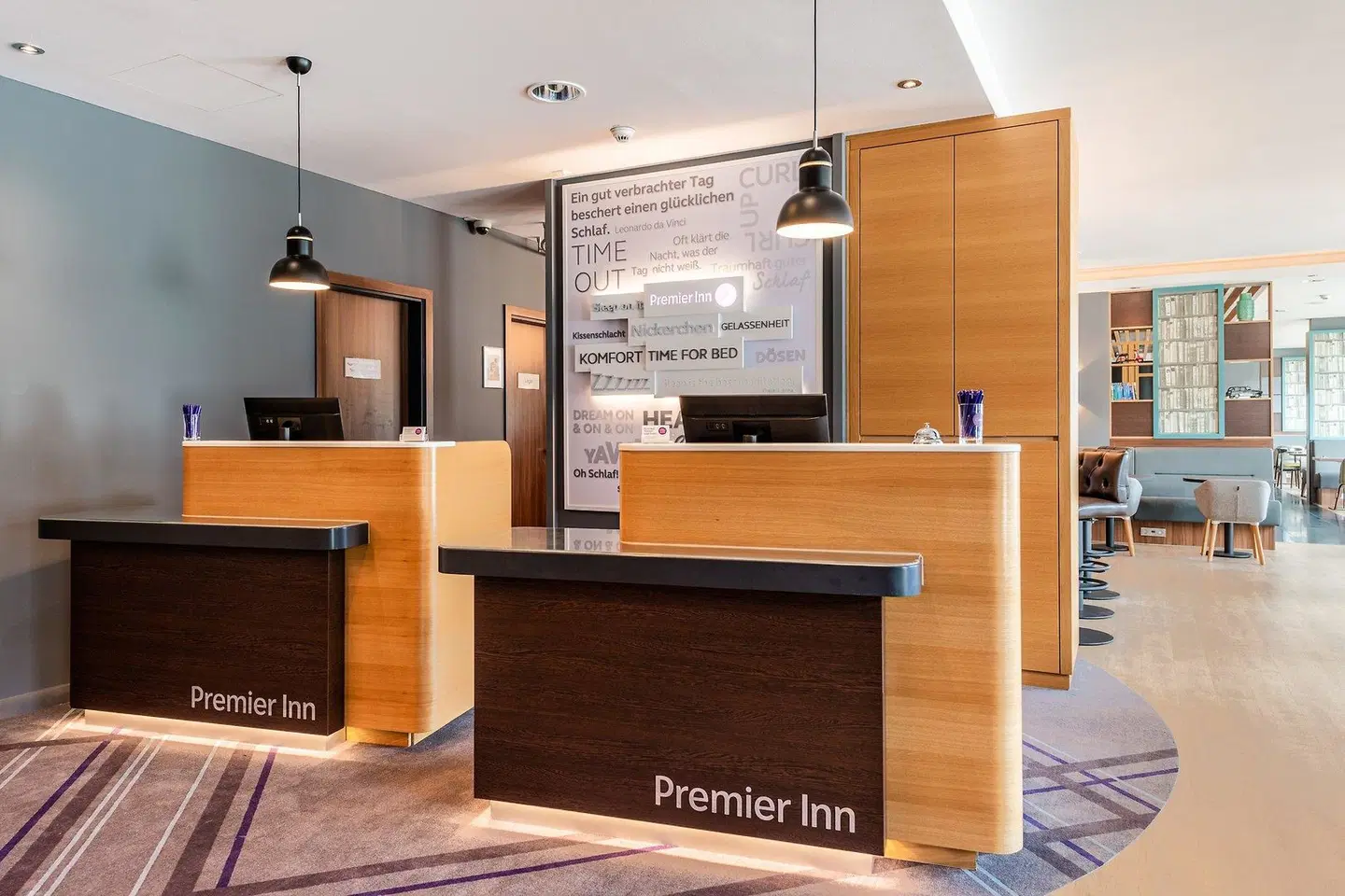 Holiday Inn Express Stuttgart Airport LOUNGE_LOBBY