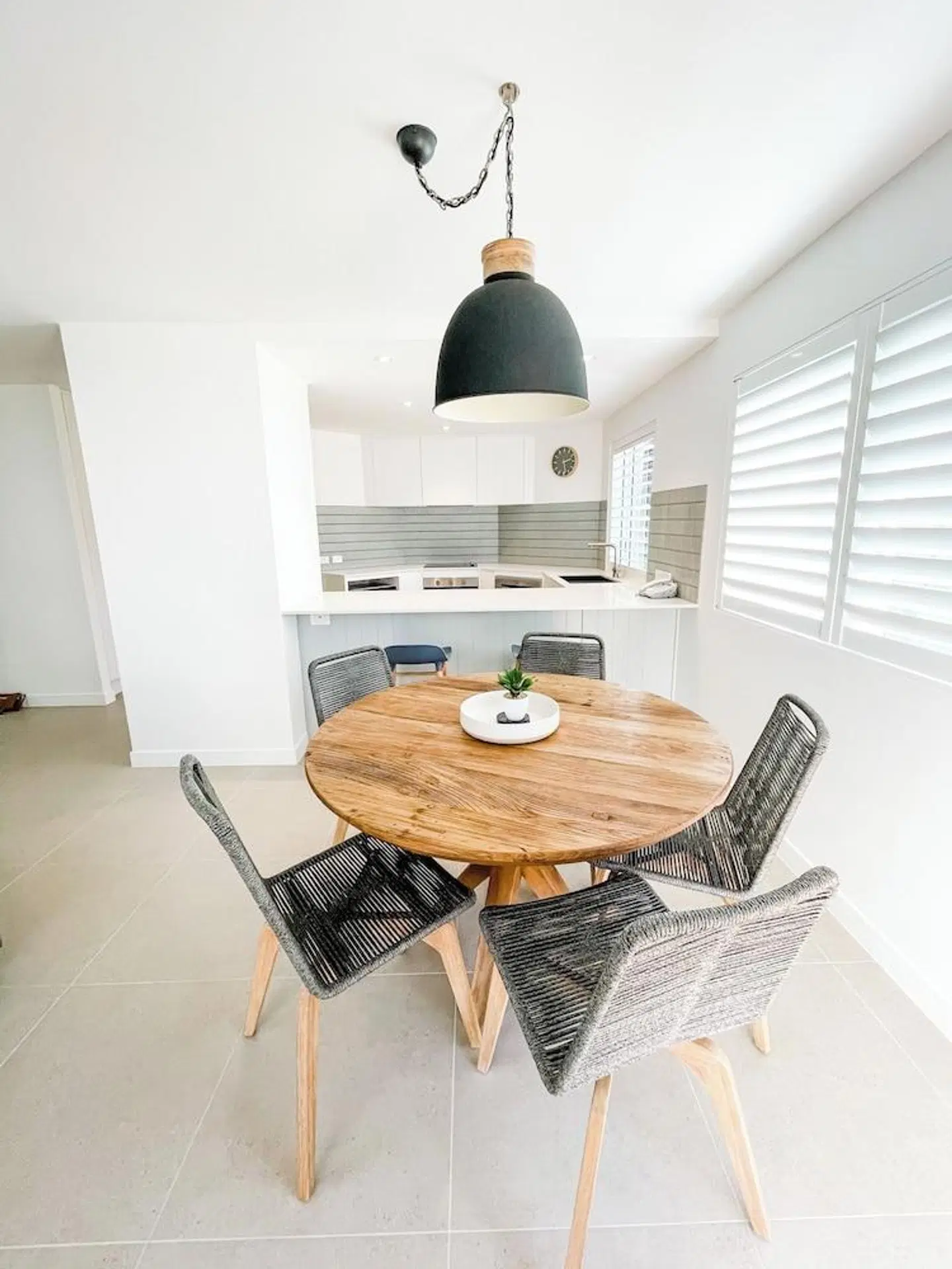 Regatta Riverfront Apartments ROOM_EXAMPLE