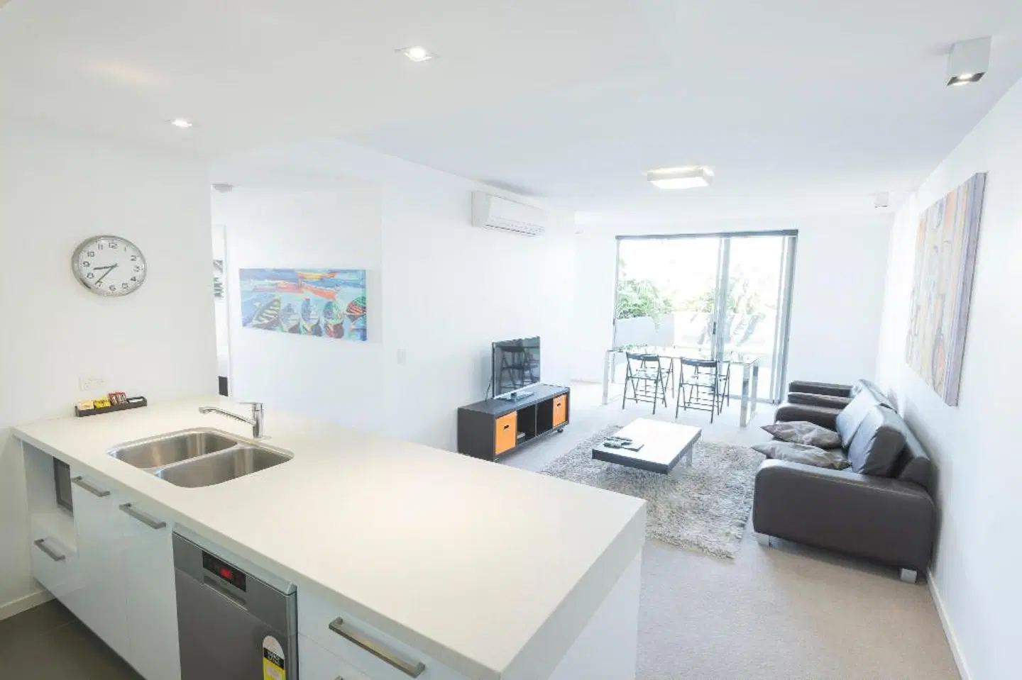 Eastwood Apartments ROOM_EXAMPLE