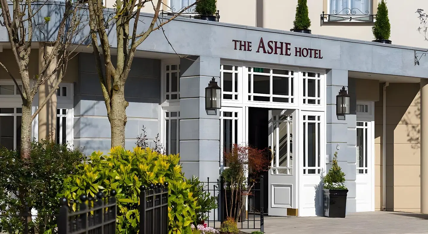 The Ashe Hotel EXTERIOR