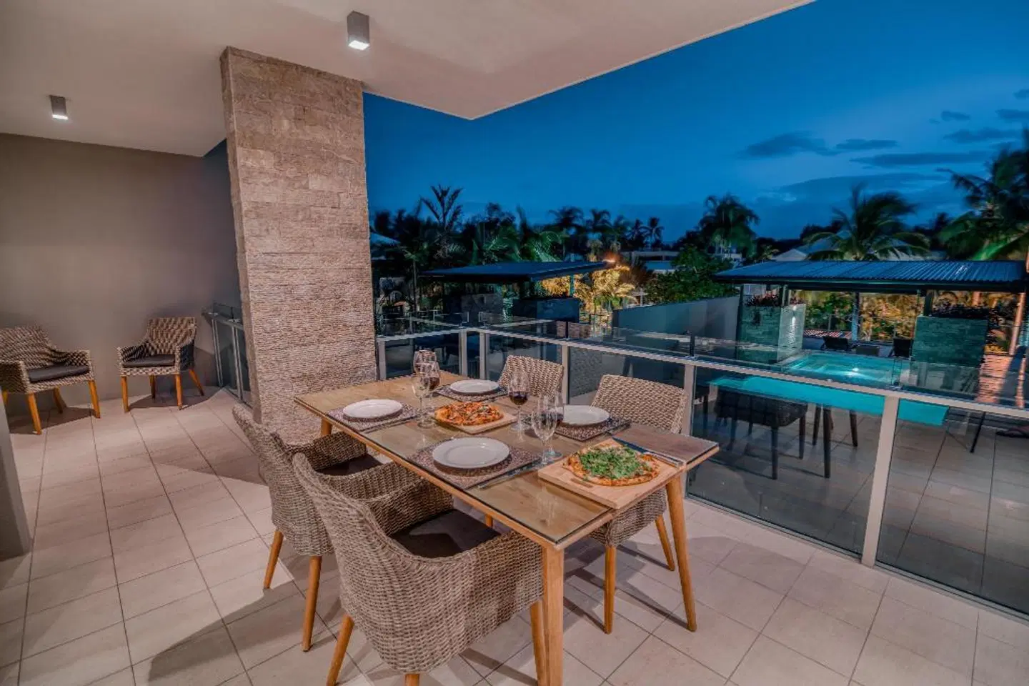 Coconut Grove Restaurant
