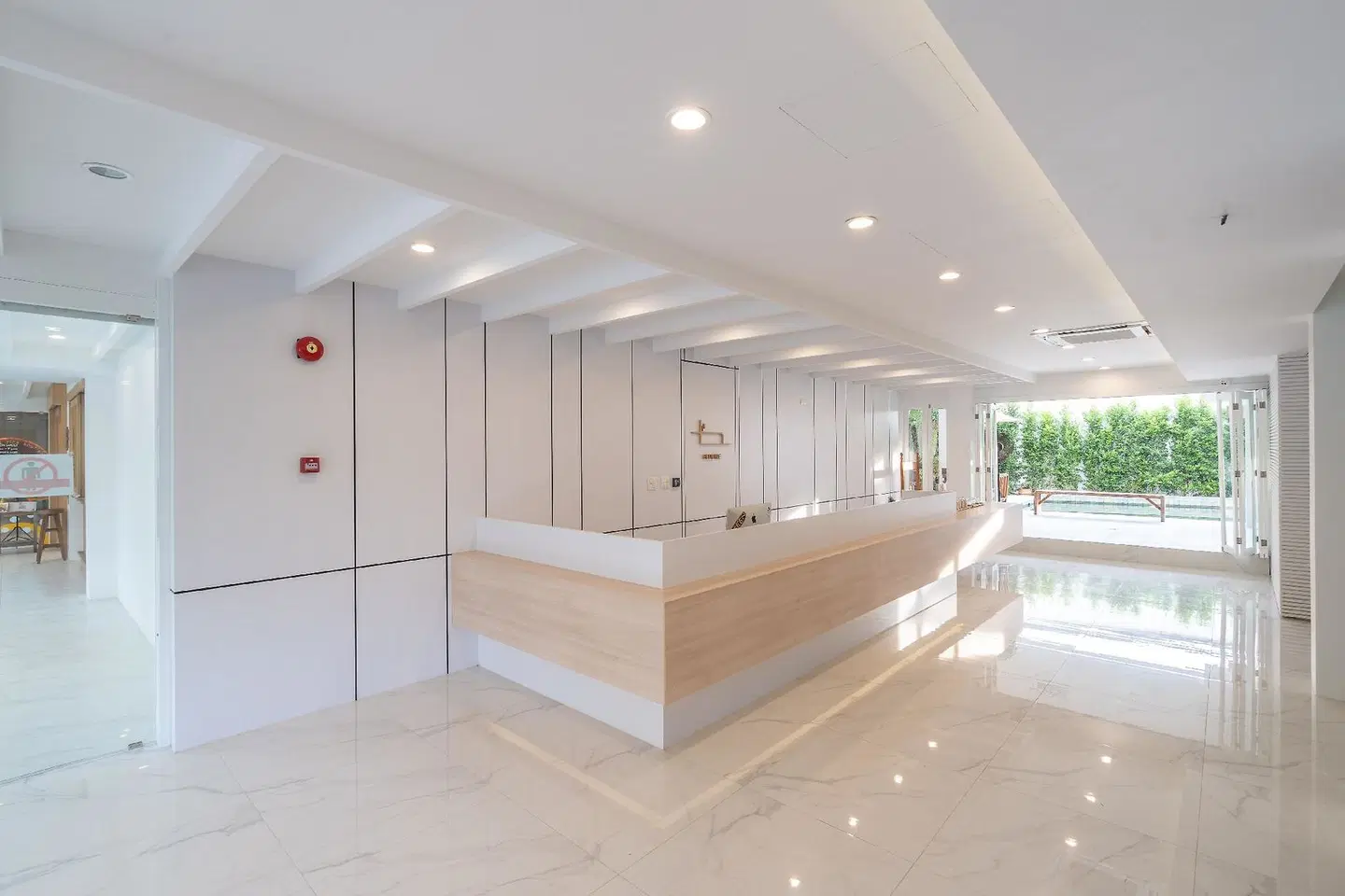 Bedline Hotel (SHA Certified) LOUNGE_LOBBY
