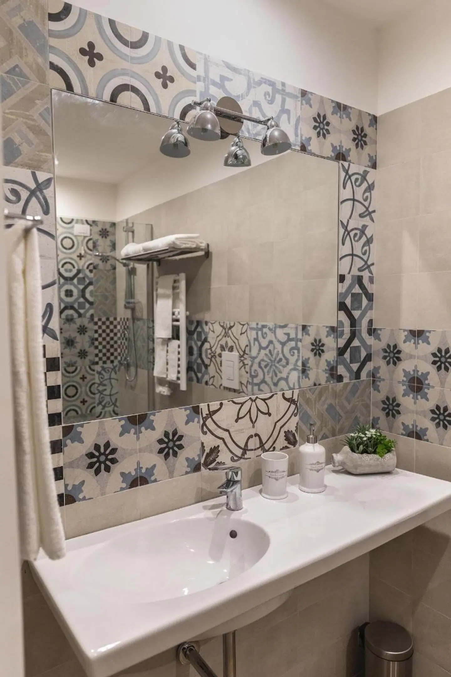 La Gatta Cenerentola Rooms Badezimmer