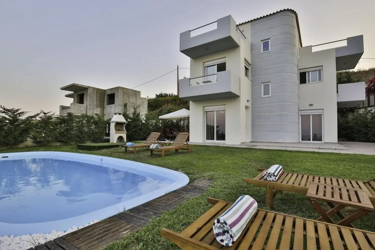 Hill and Sea View Villa EXTERIOR
