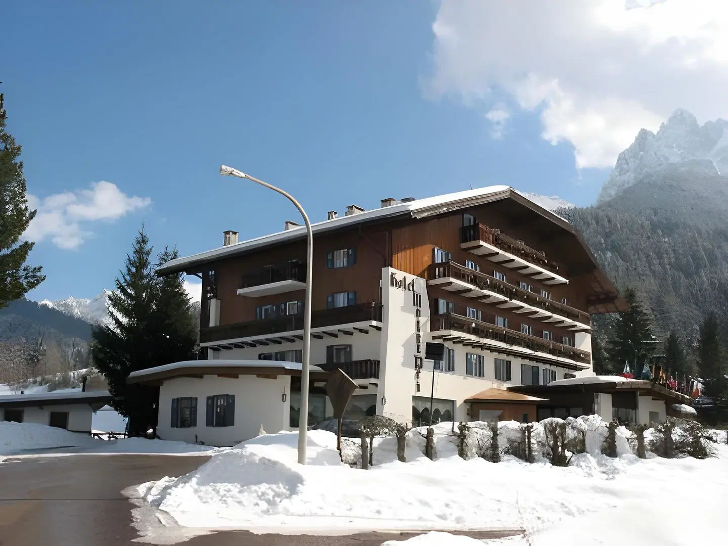Park Hotel Mater Dei EXTERIOR