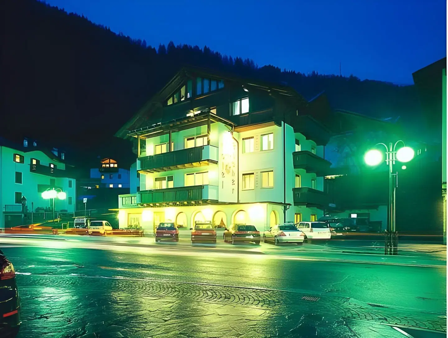 Hotel Eccher EXTERIOR