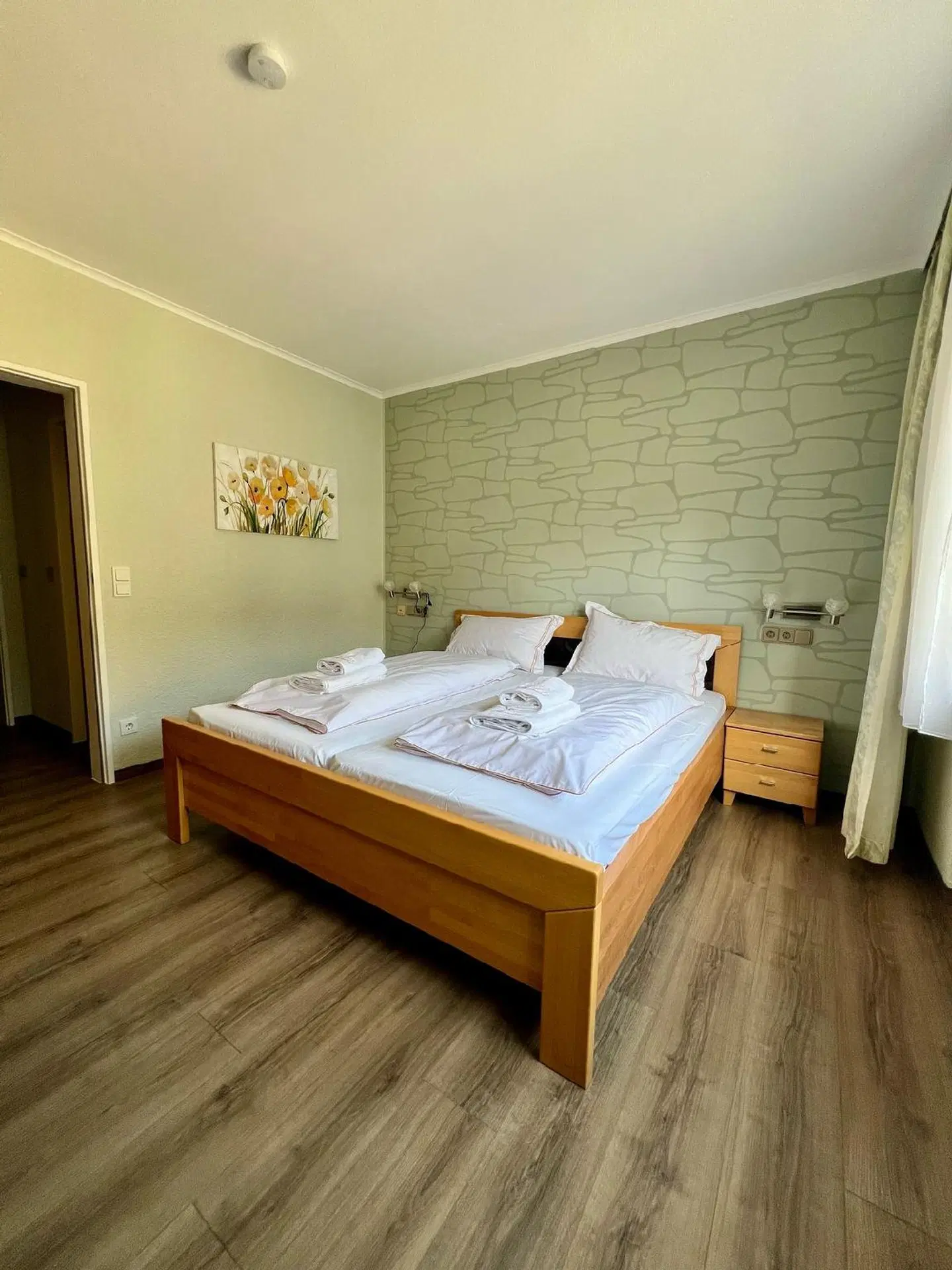 Hotel Haus Christa ROOM_EXAMPLE