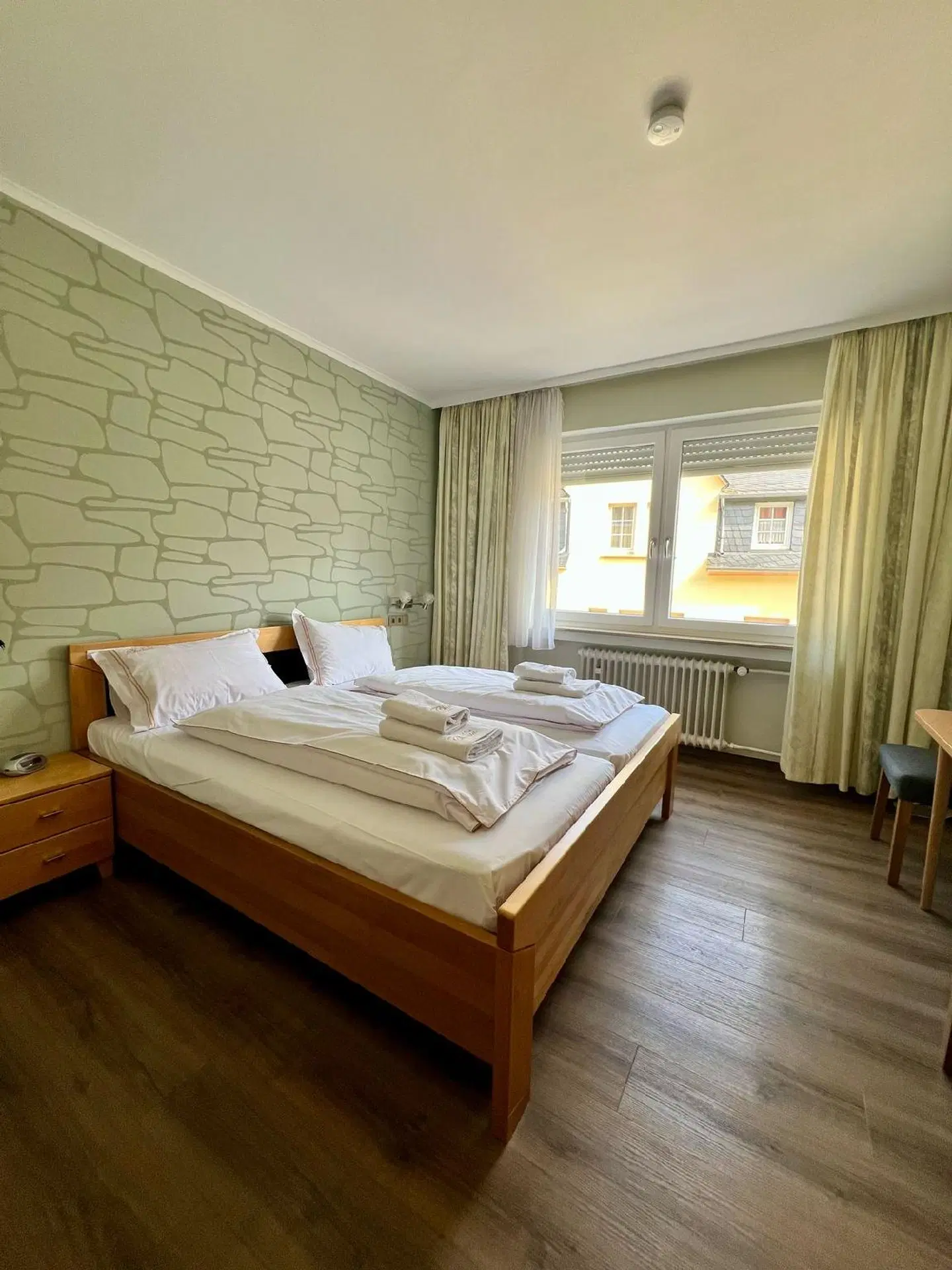 Hotel Haus Christa ROOM_EXAMPLE