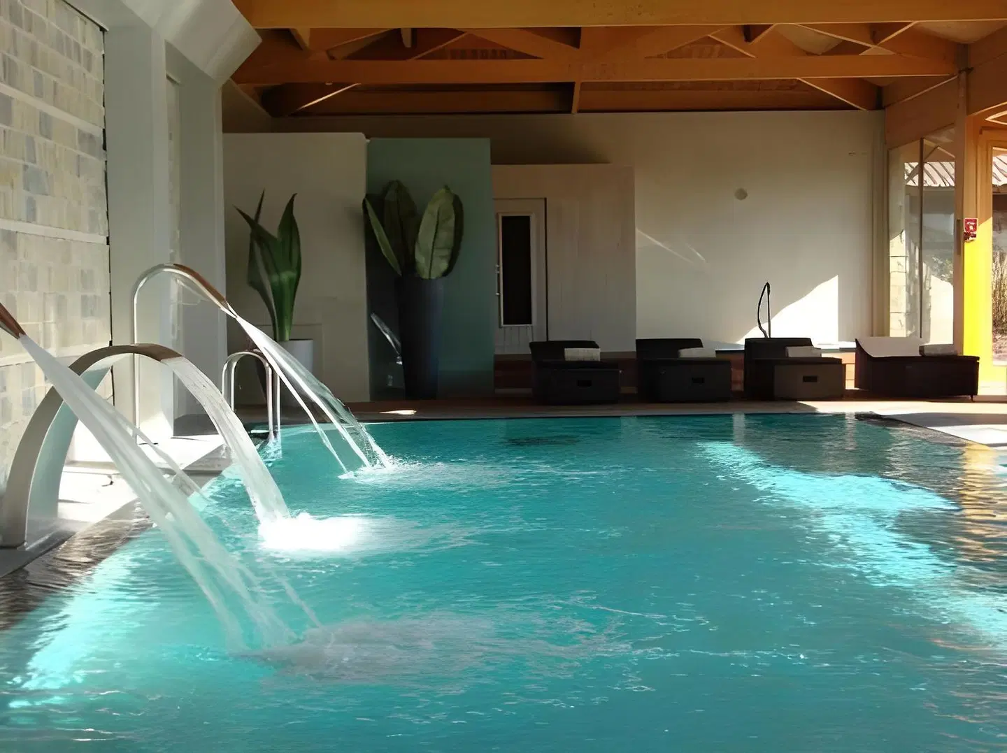 Lusitano Hallenbad