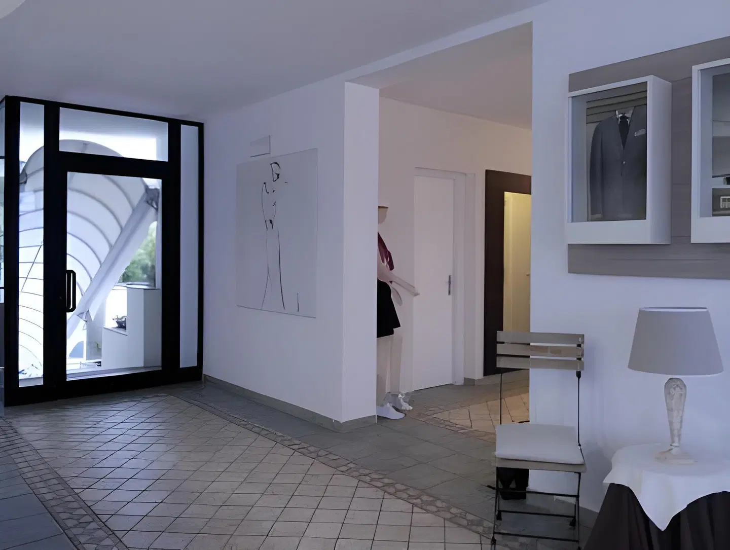 Ambrosio La Corte ROOM_EXAMPLE
