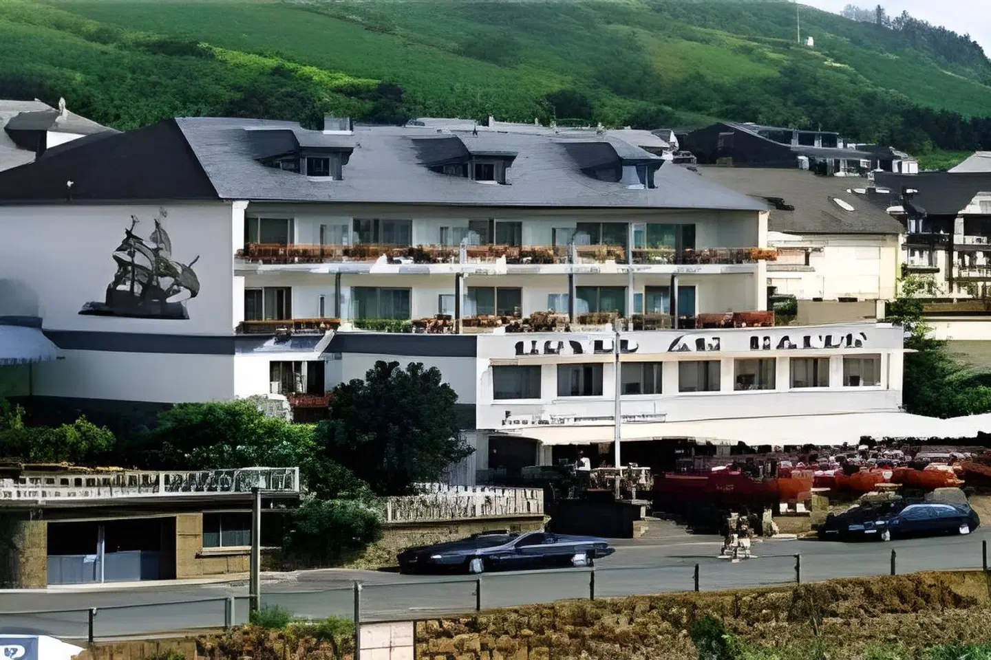 Am Hafen EXTERIOR