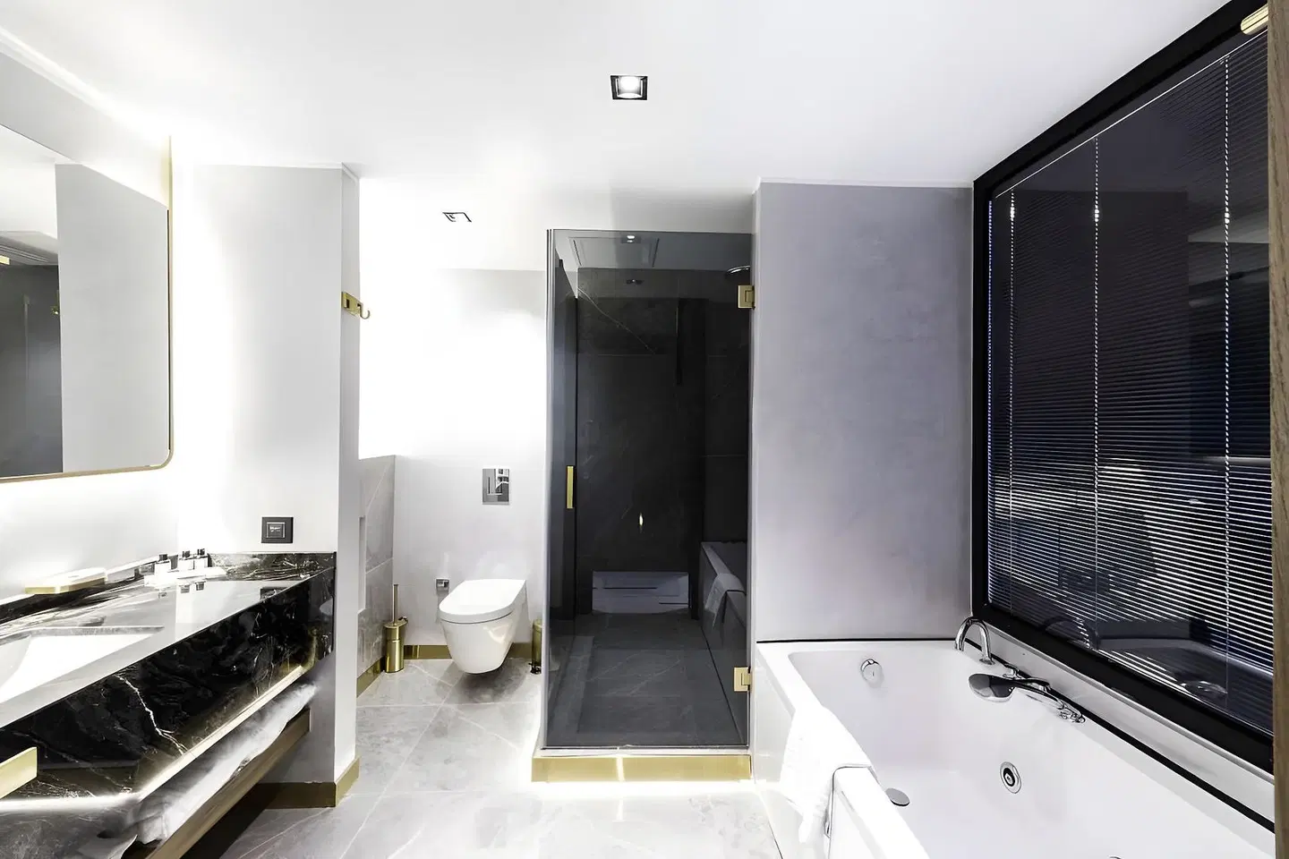 The Wings Hotel Istanbul Badezimmer