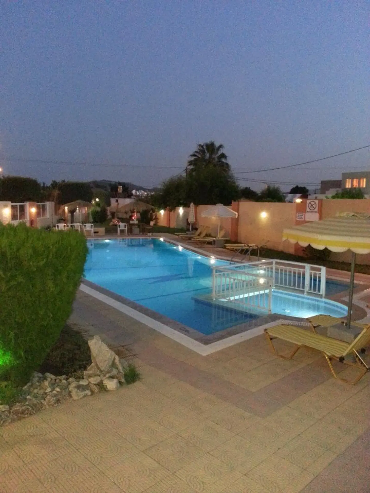 Maroula Studios OUTDOOR_POOL