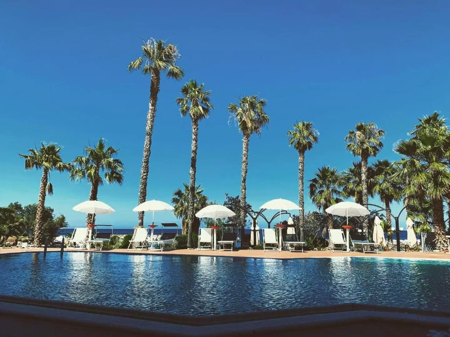 Palm Beach Club OUTDOOR_POOL