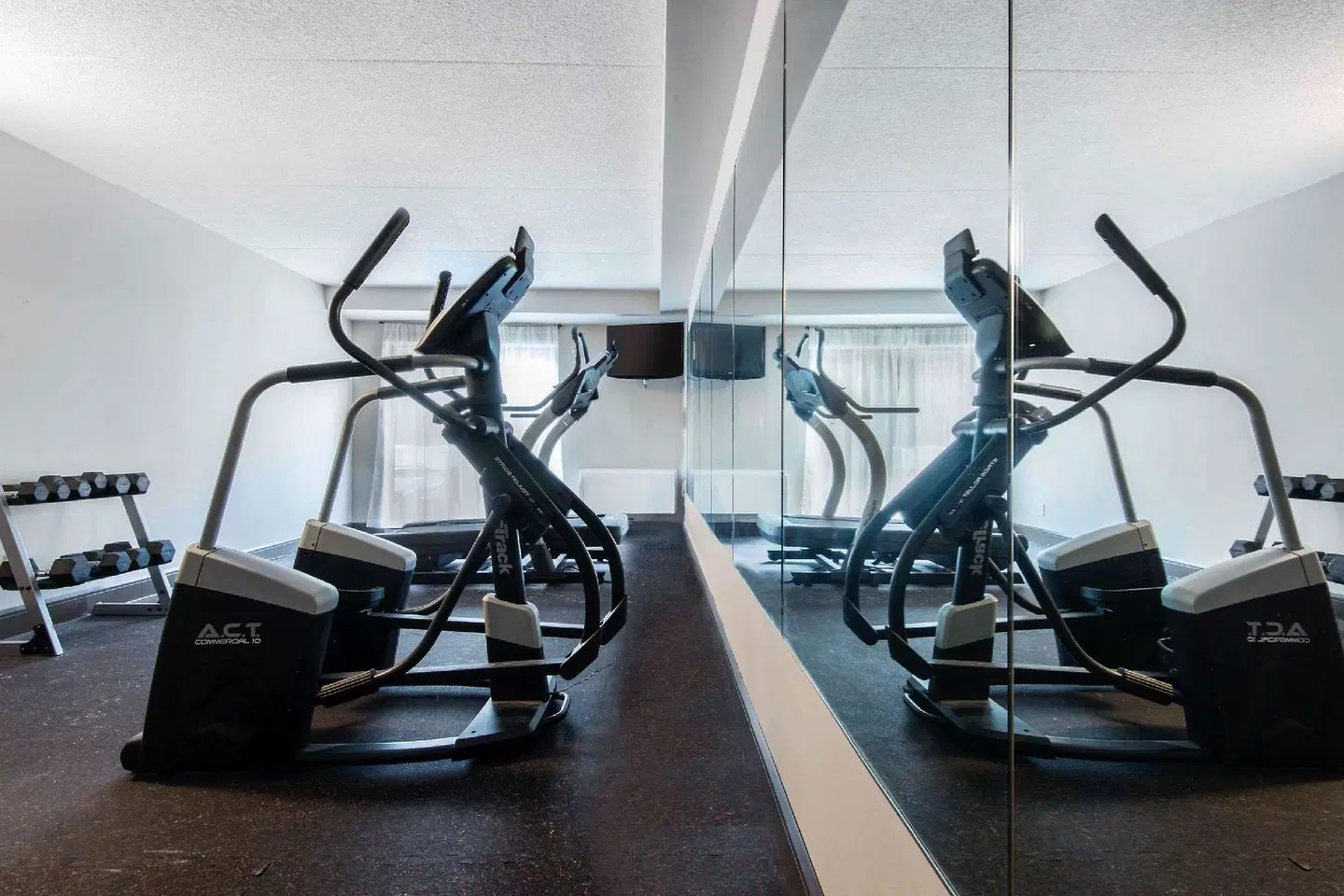 Comfort Inn Airport SPORTS_AND_LEISURE
