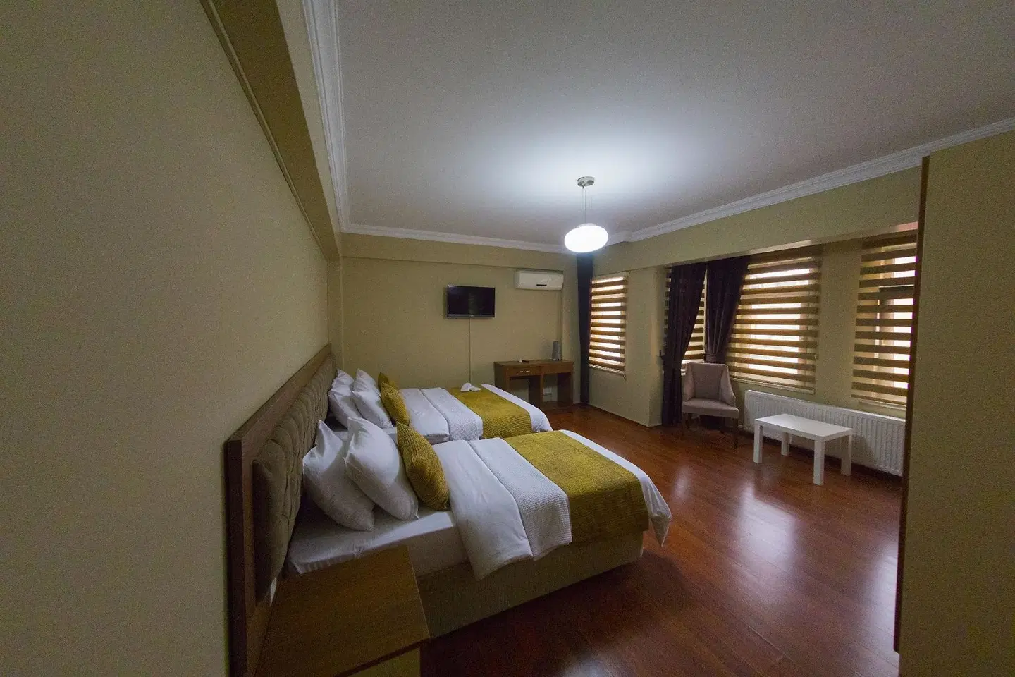 Ramparts Hotel ROOM_EXAMPLE