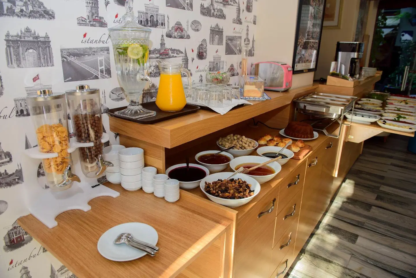 Taya Hatun Hotel Restaurant