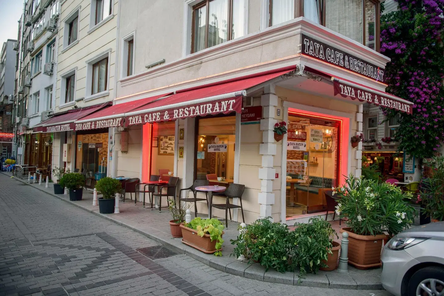 Taya Hatun Hotel EXTERIOR