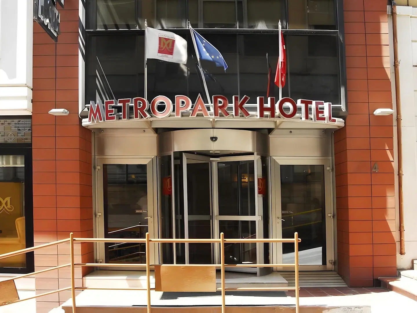 Taksim Metropark Hotel EXTERIOR