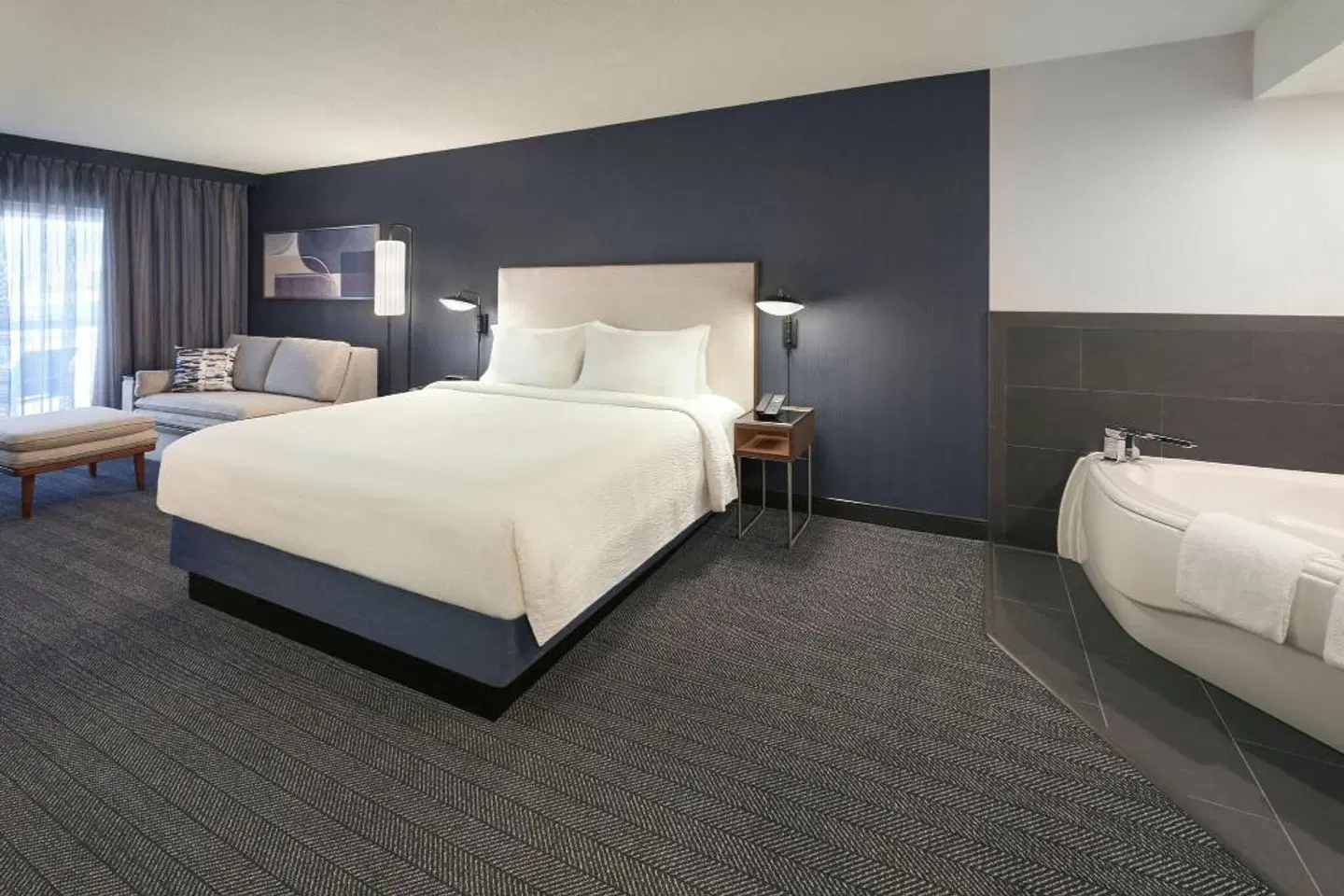 Courtyard by Marriott Toronto Markham ROOM_EXAMPLE