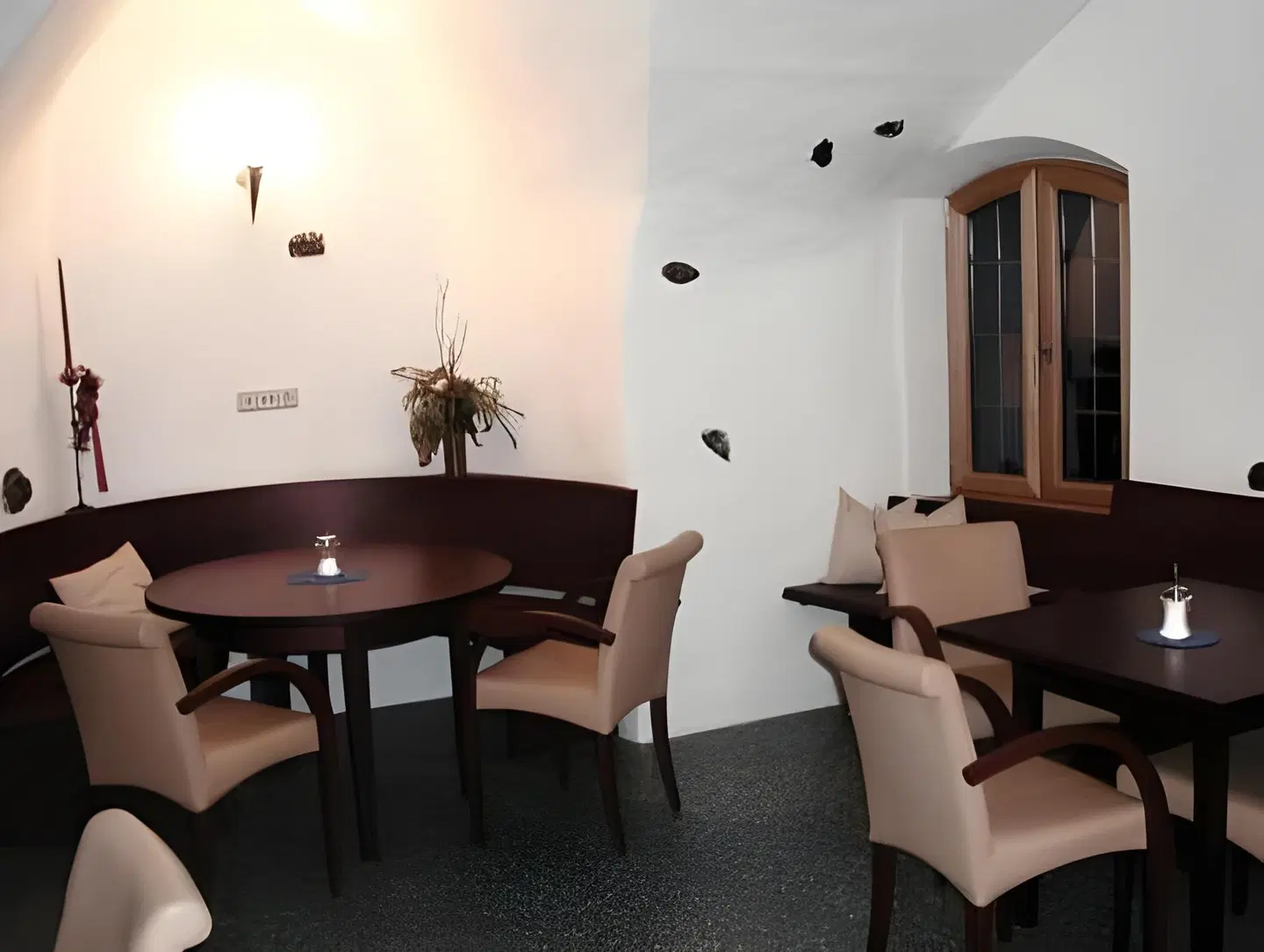 Figl ROOM_EXAMPLE