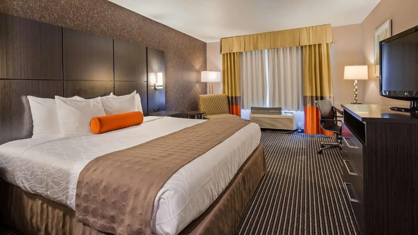 Best Western PLUS Rama Inn ROOM_EXAMPLE
