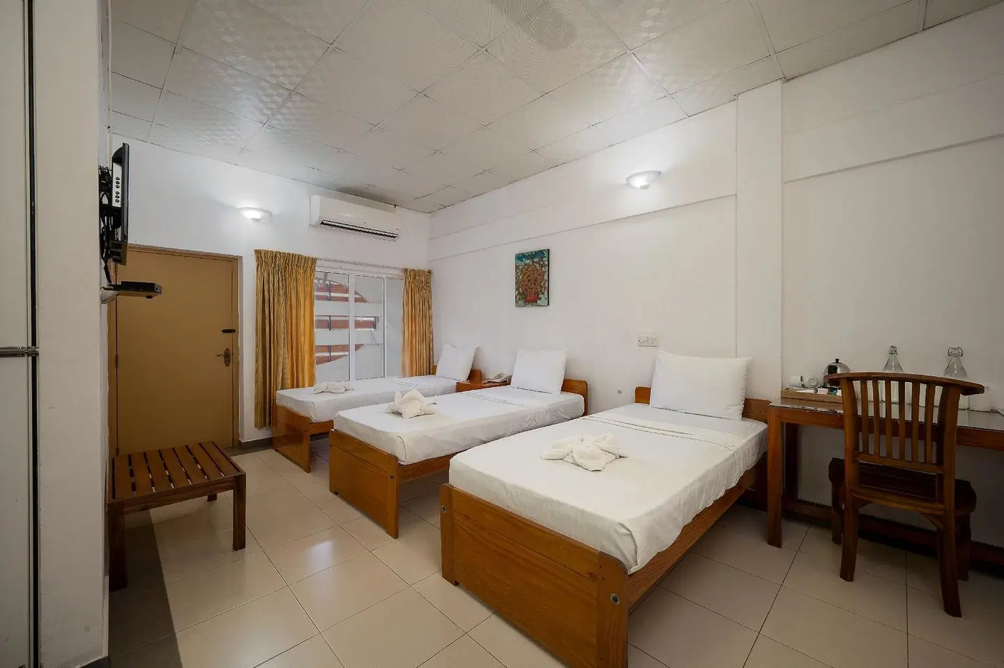 Hotel Oviya ROOM_EXAMPLE