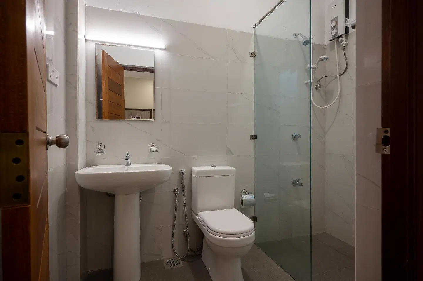 Hotel Oviya Badezimmer