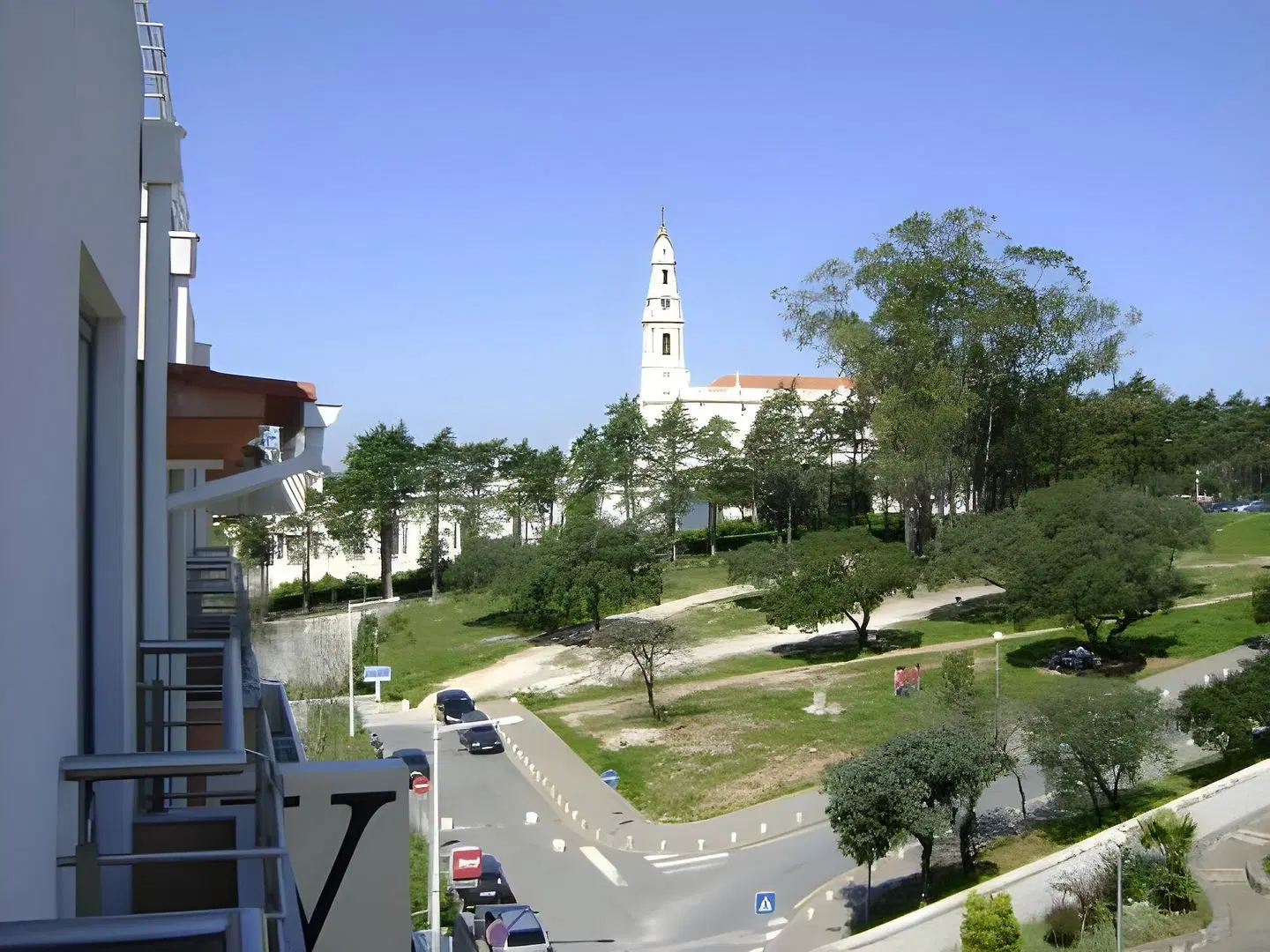 Vitoria Hotel LANDSCAPE