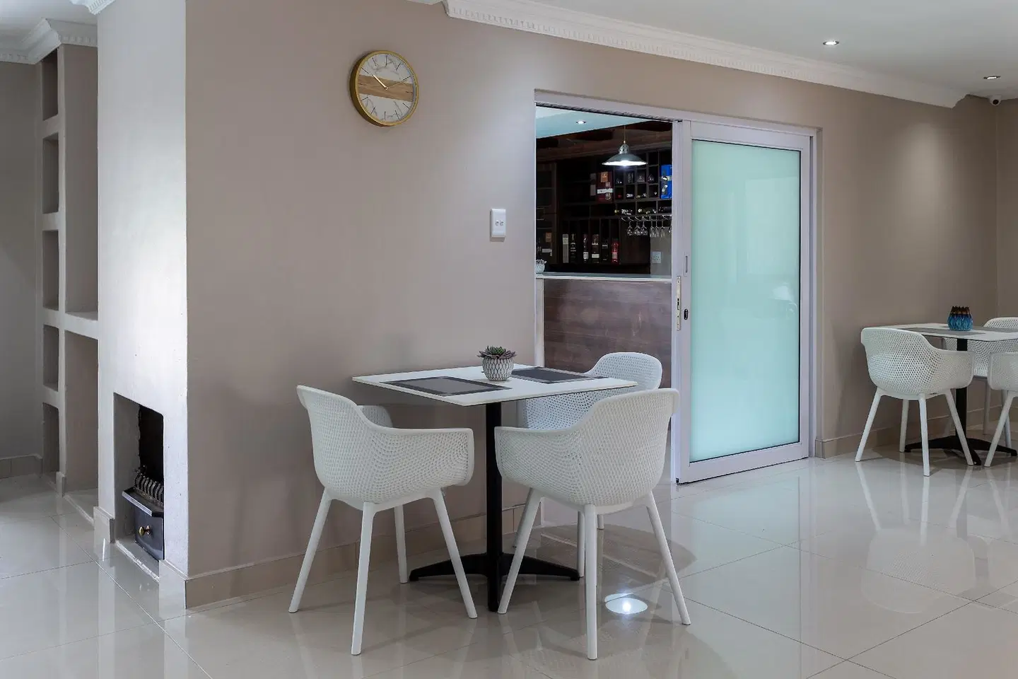 Global Village Guest House Bar