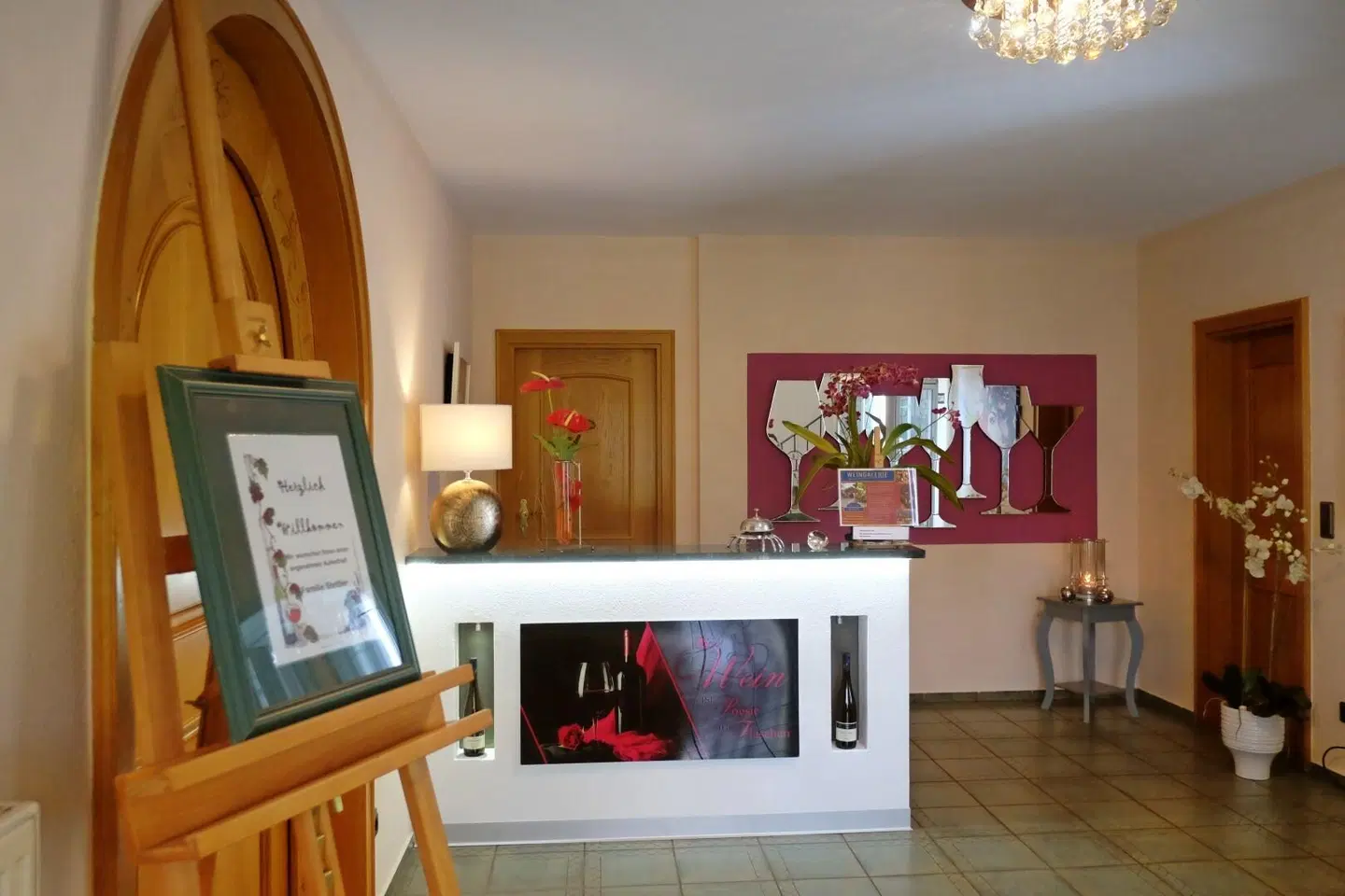 Weinhaus Stettler LOUNGE_LOBBY