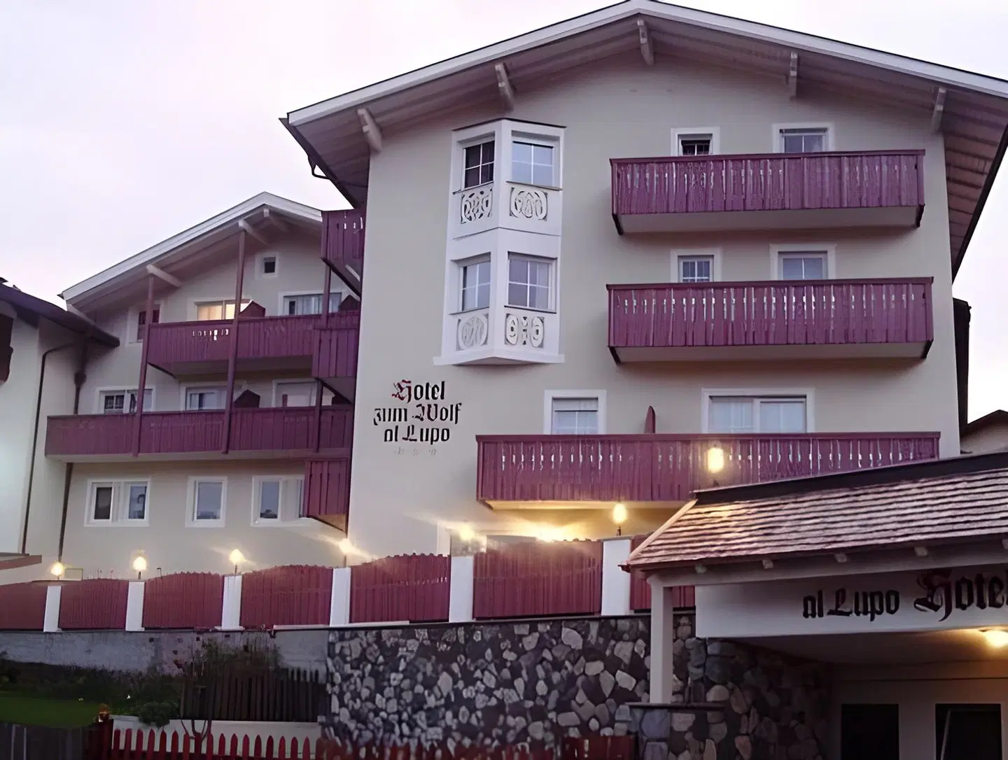 zum Wolf EXTERIOR