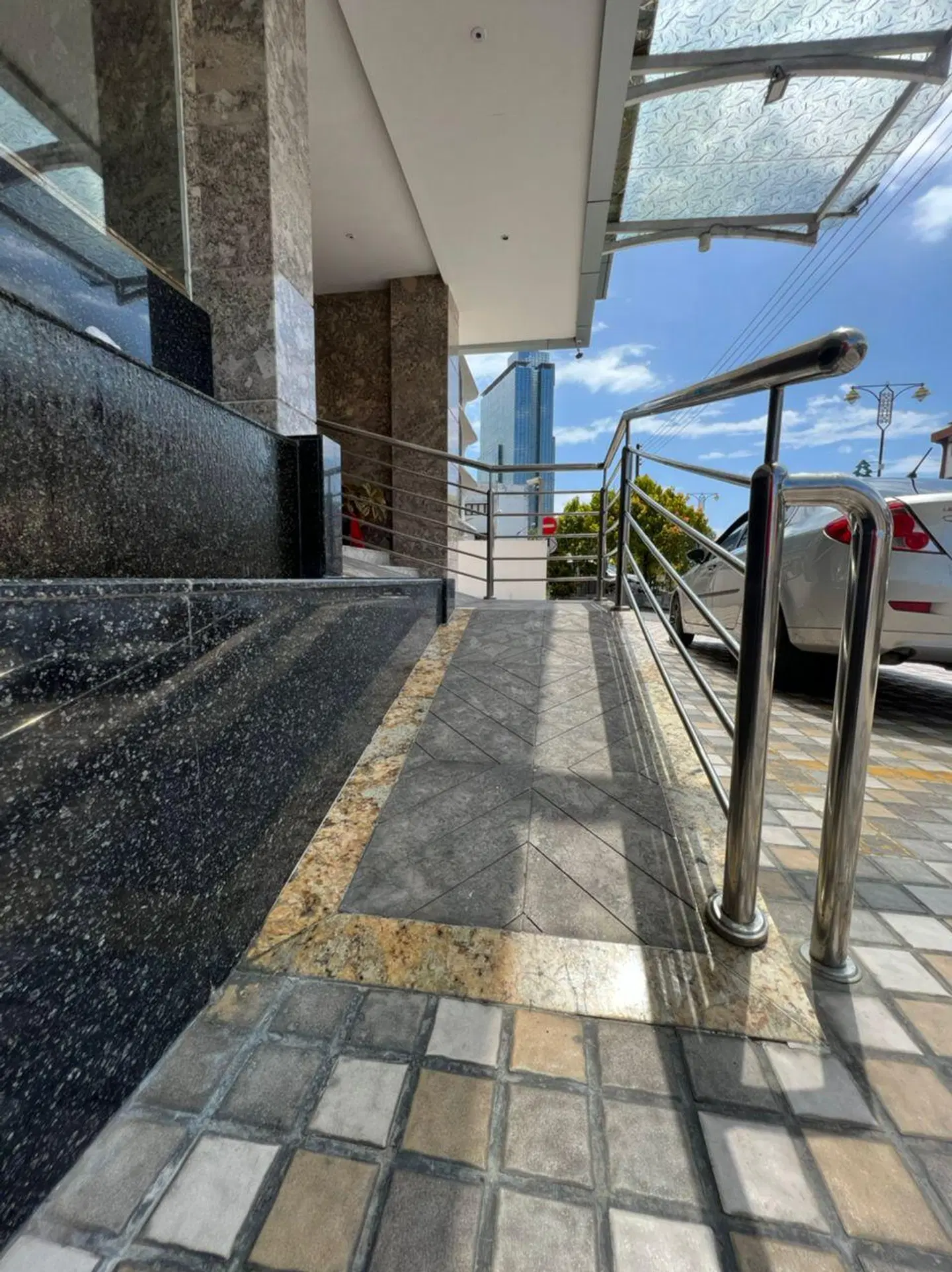 Nova Hotel Miri Terrasse