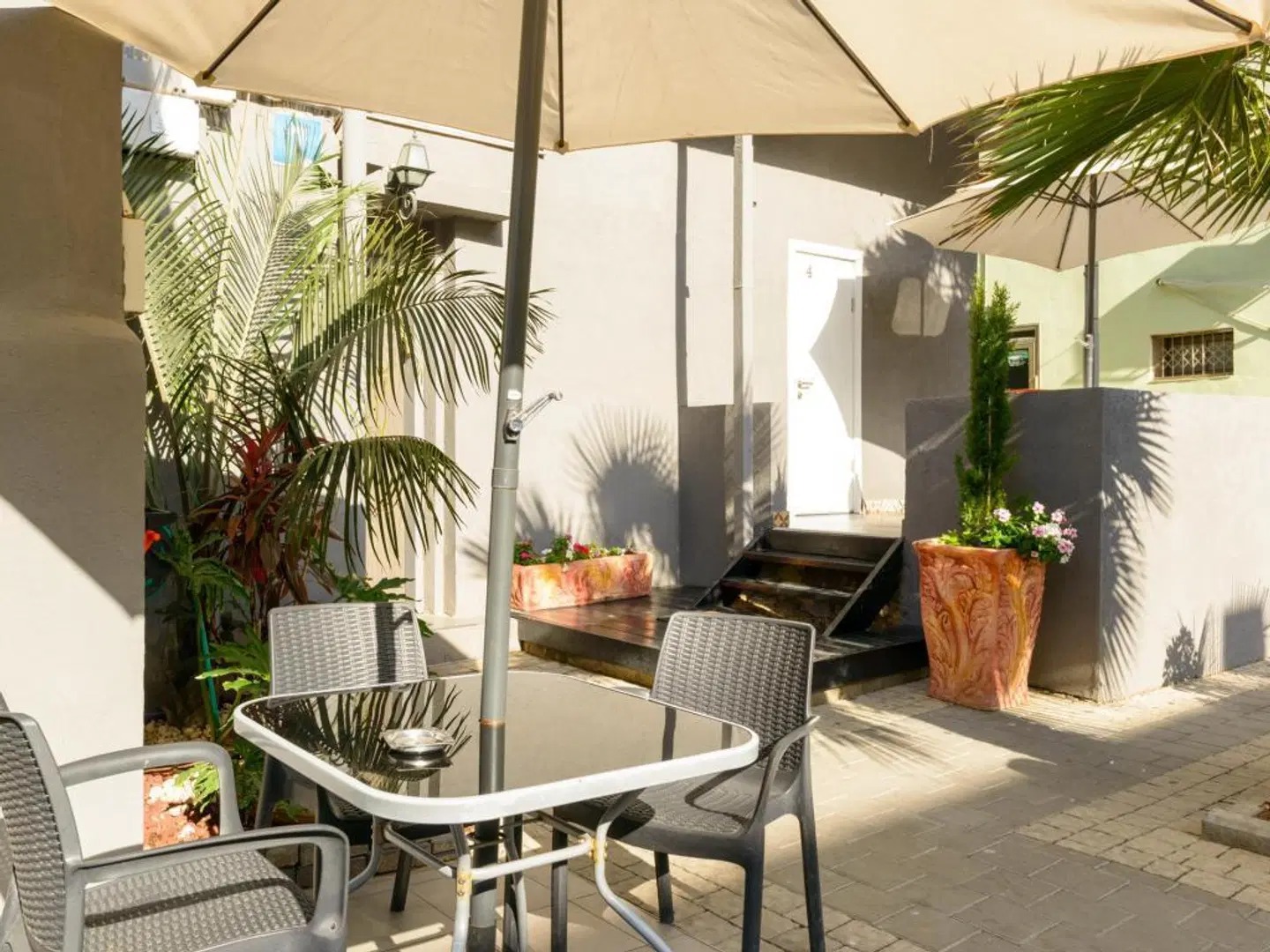 Crown Sea Apartments Terrasse