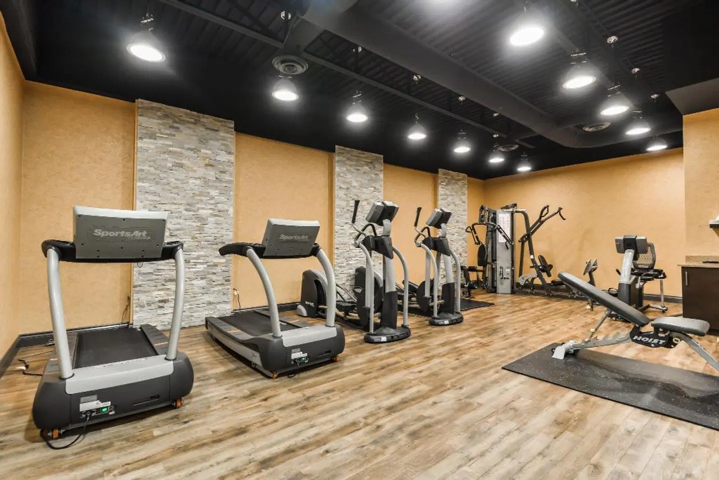 DoubleTree by Hilton Kitchener SPORTS_AND_LEISURE