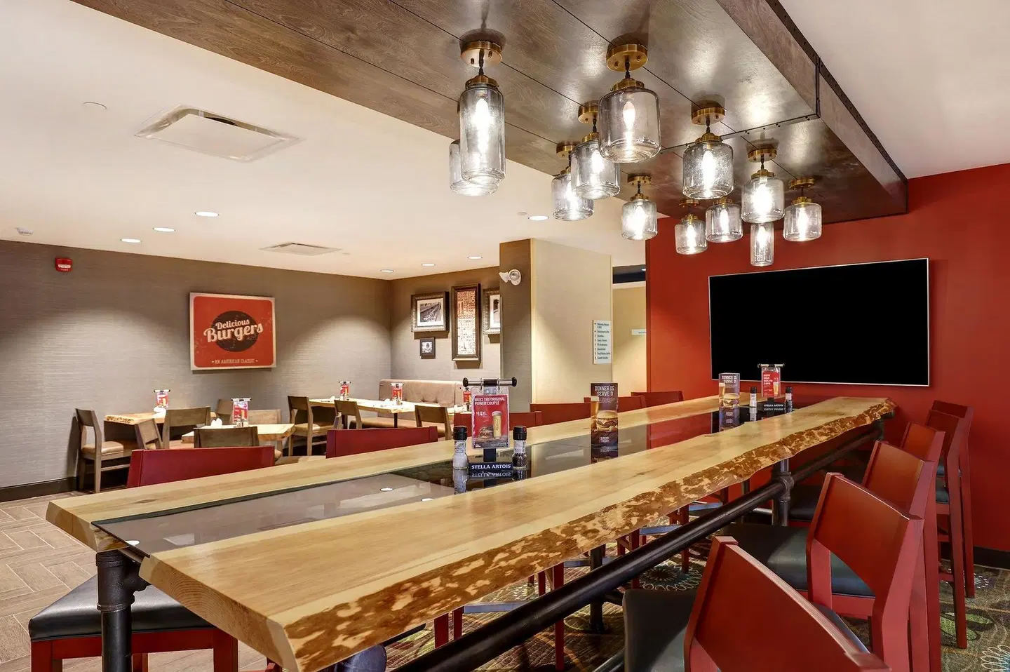 Holiday Inn Mississauga Toronto West Bar