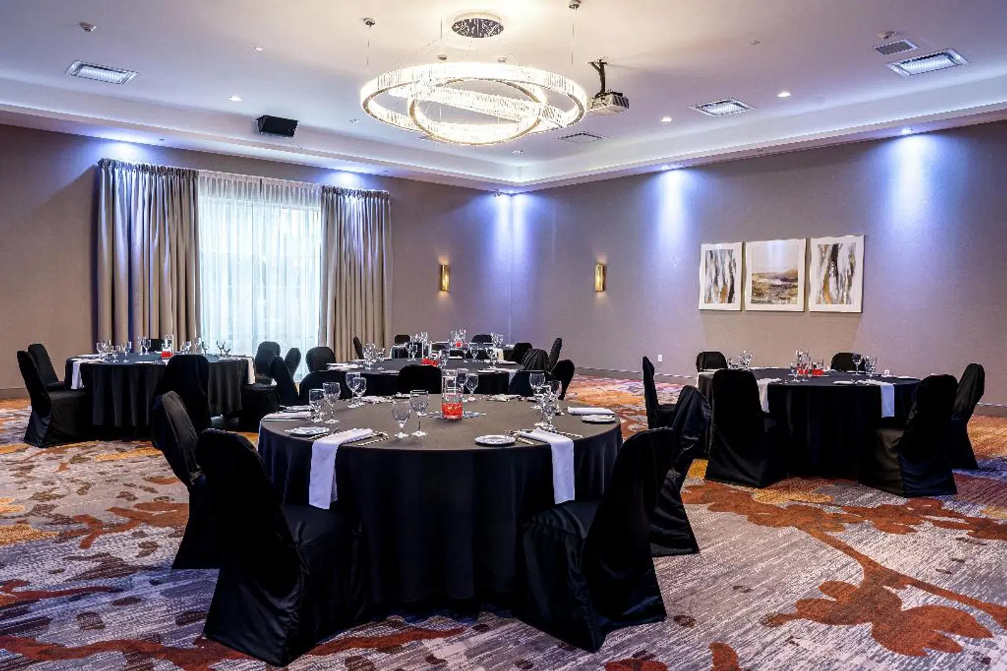 DoubleTree by Hilton Kitchener Konferenz