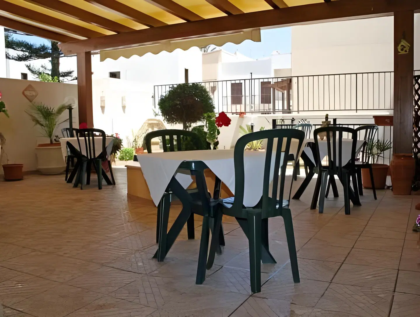 Sun Garden SPORTS_AND_LEISURE