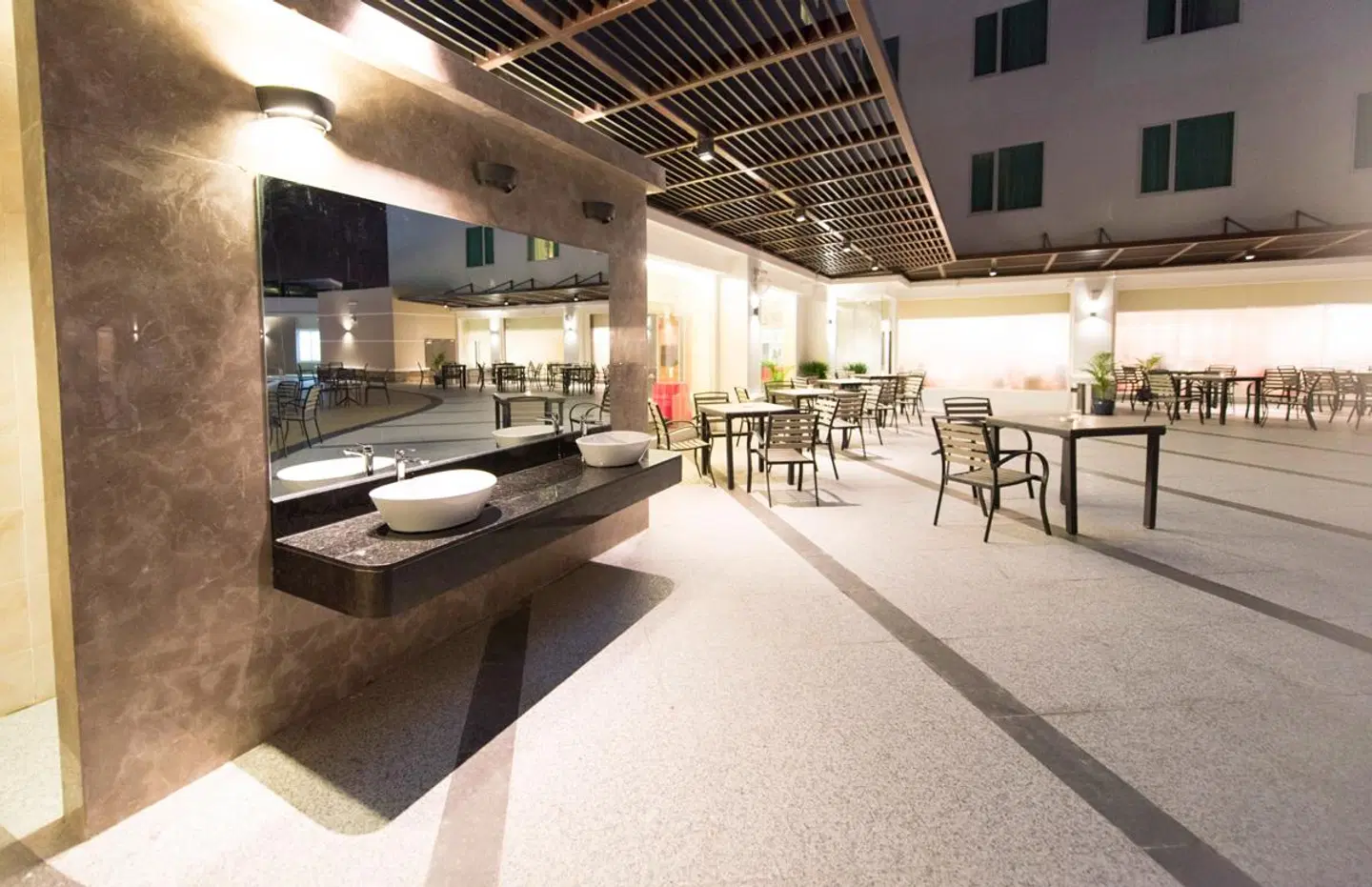 NU Hotel LOUNGE_LOBBY
