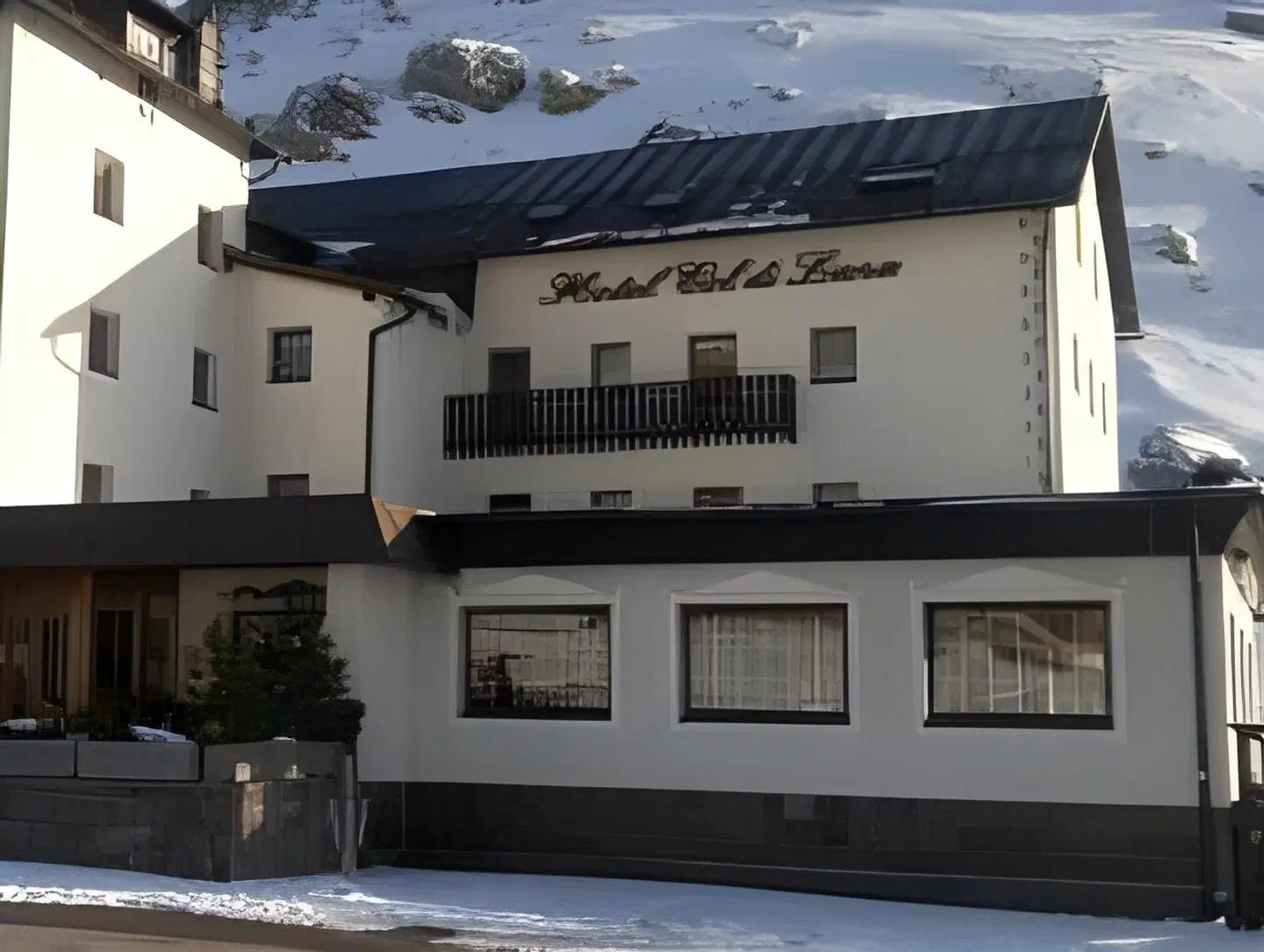 Col di Lana EXTERIOR