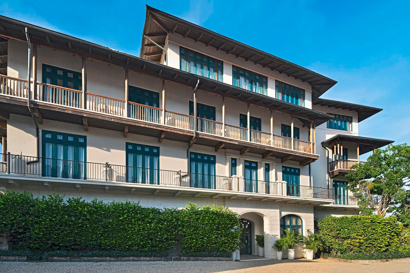 Santarena Hotel EXTERIOR