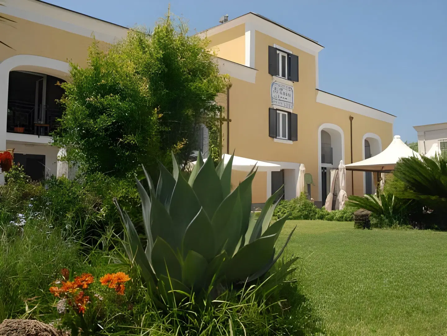 Hotel La Tonnara EXTERIOR