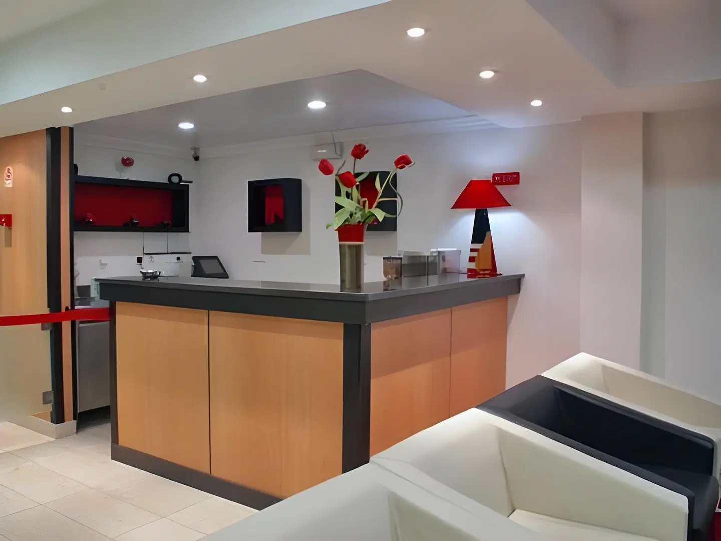 4 Estacoes LOUNGE_LOBBY