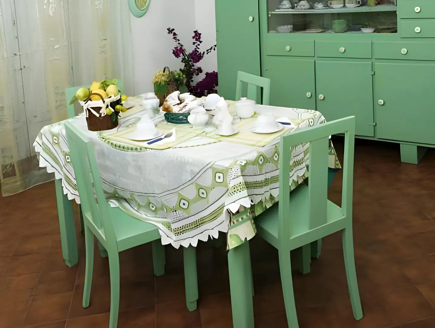 Ohana by Casimiro Restaurant