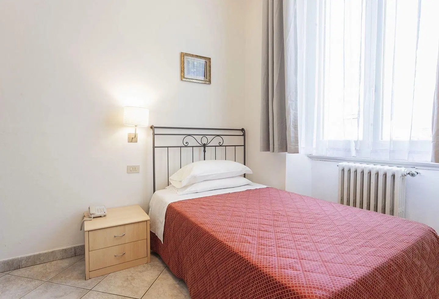 Hotel St James ROOM_EXAMPLE