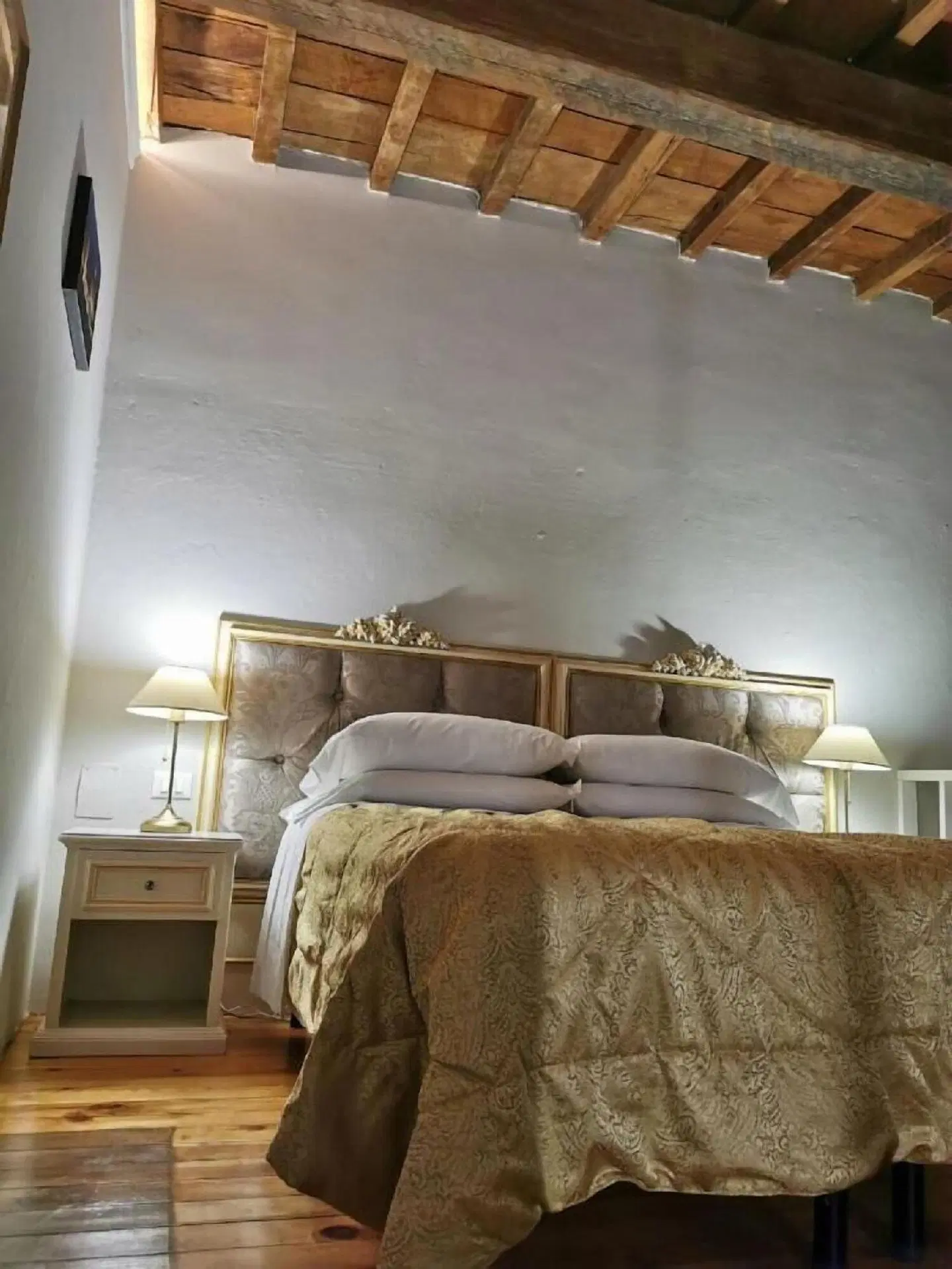 Hotel St James ROOM_EXAMPLE