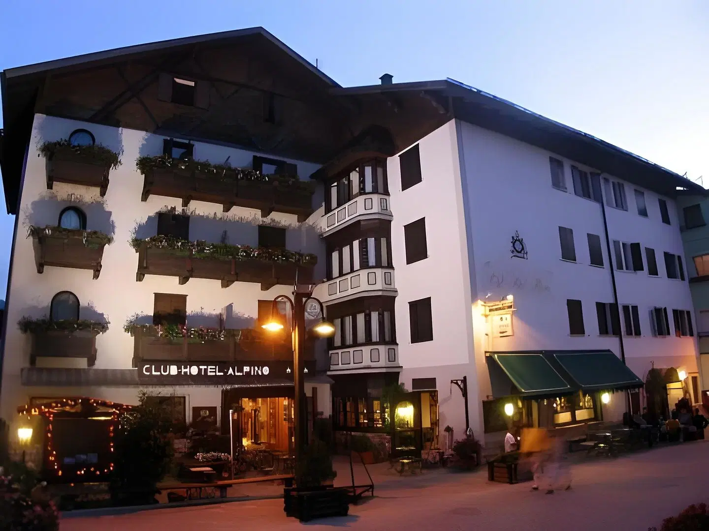 Alpino EXTERIOR