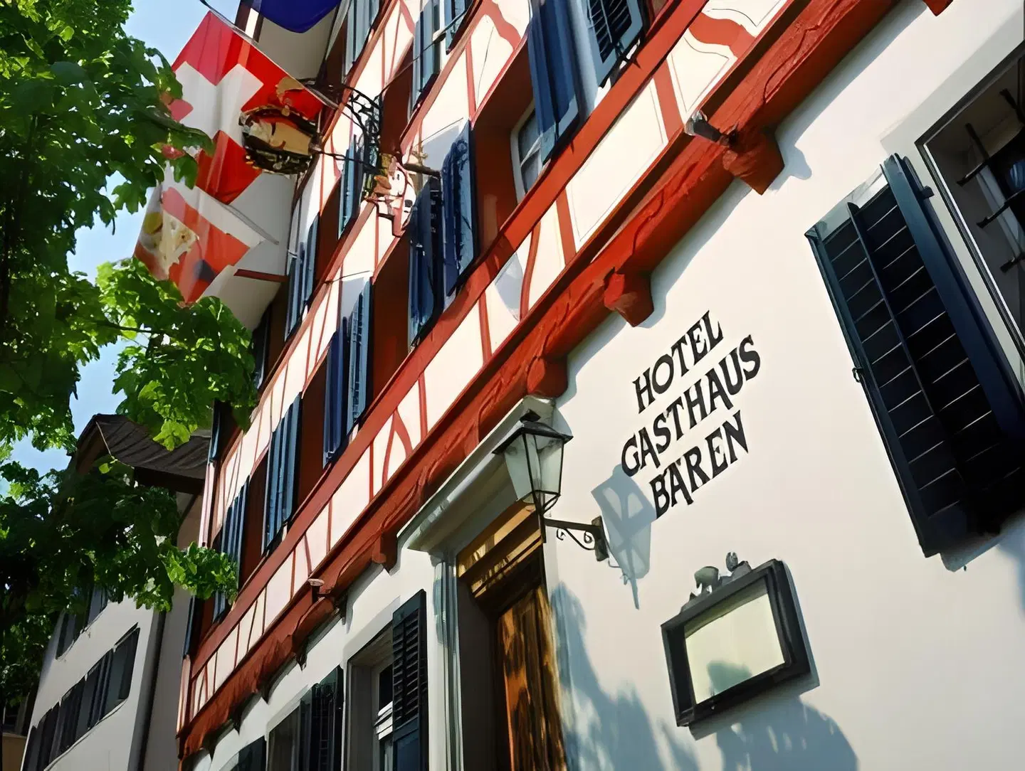 Bären EXTERIOR