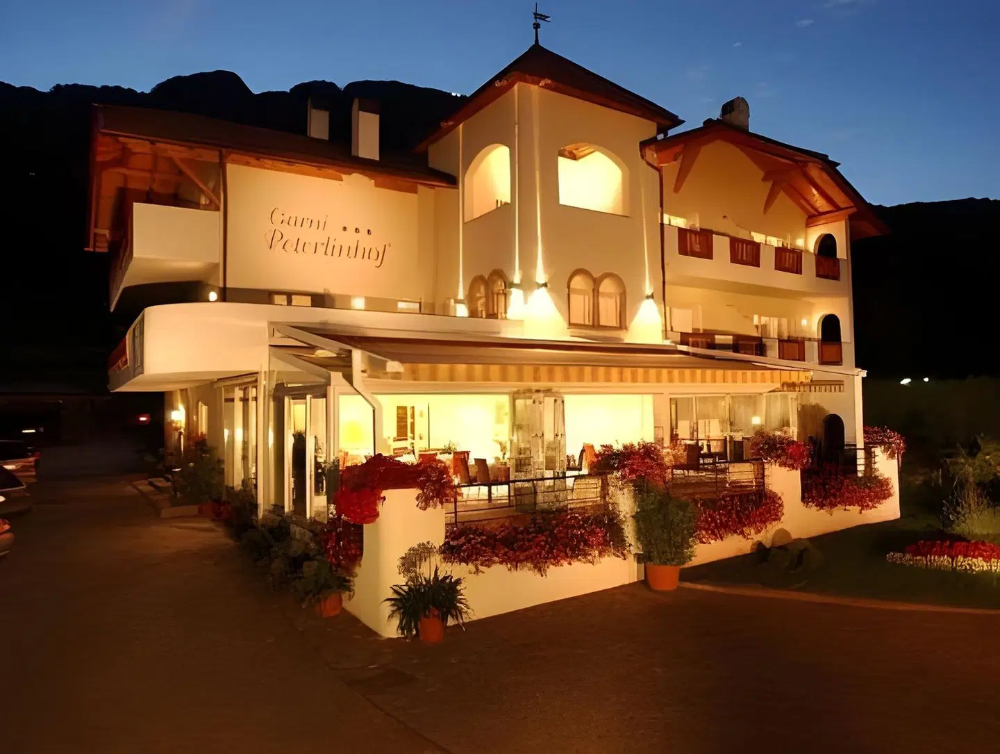 Garni Hotel Peterlinhof EXTERIOR