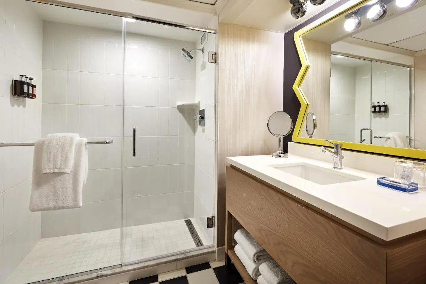 The Bristol Hotel Badezimmer
